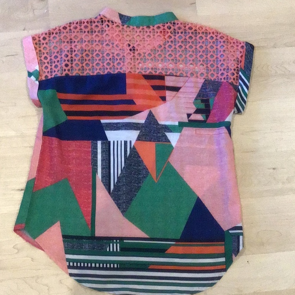 Geometric Top - Picture 3 of 3